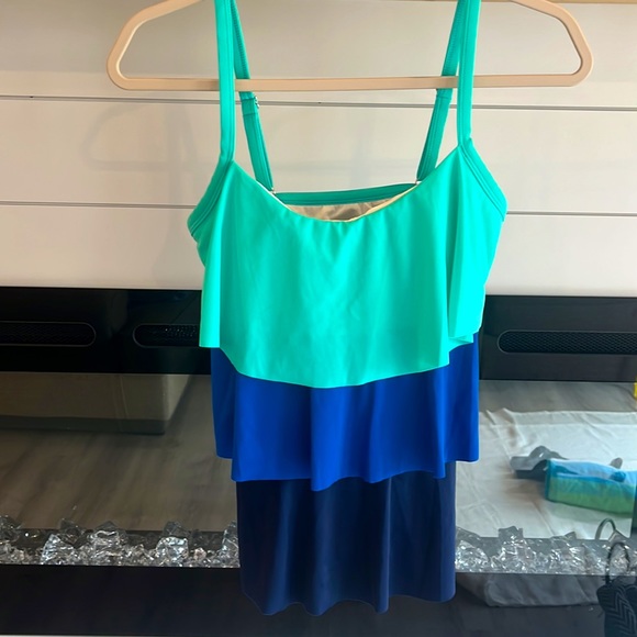 Kim Roger's Women's Swim Tankini ONLY Blue/ Aqua Size S Built-In Bra Adjustable - Picture 4 of 7
